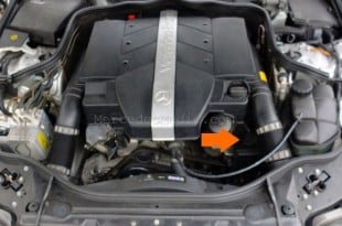 Power steering reservoir location mercedes benz