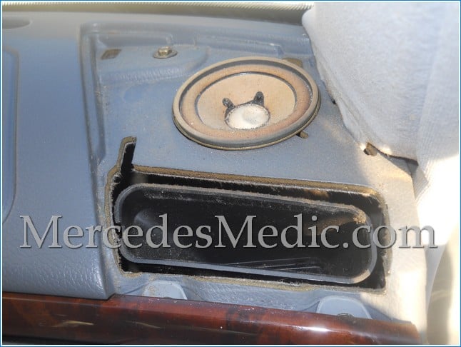 mercedes benz dash woofer speaker