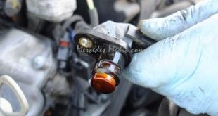 Mercedes camshaft position sensor symptoms cost location