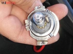 mercedes-hid-h7-light-bulb-14