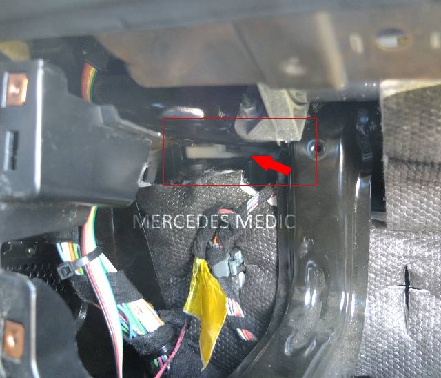 mercedes-w163-ac-heater-control-flap-actuator-motor-blowing-hot-stuck