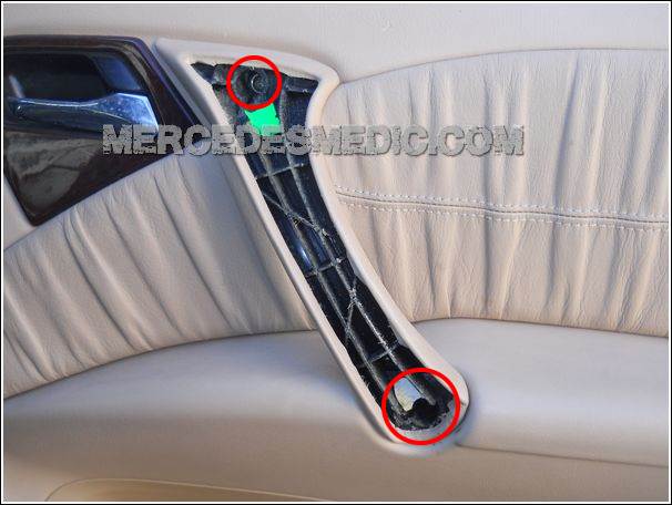 mercedesmedic__door_panel_how_to_remove_18