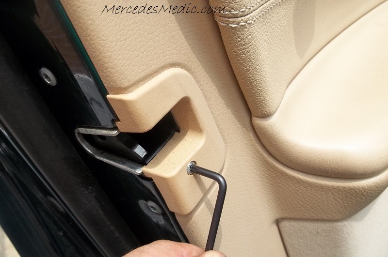 w203 door latch cover